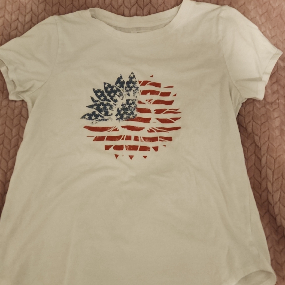 Maurices White Tee with Red and Blue Graphic